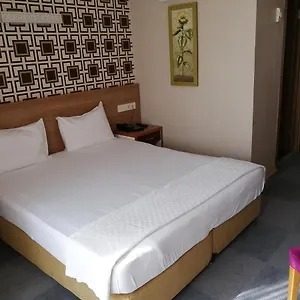 https://nice-royal-hotel.istanbul-turkeyhotels.com